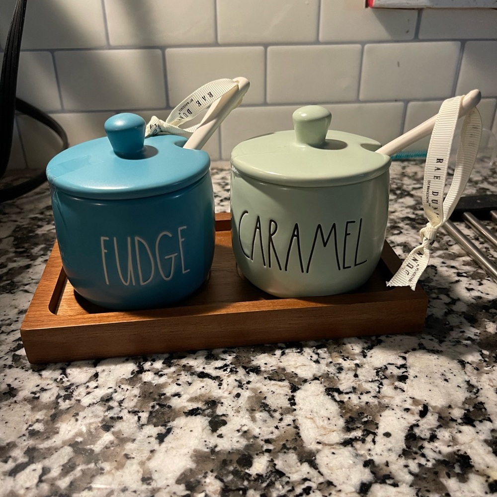 Rae Dunn fudge and Carmel set